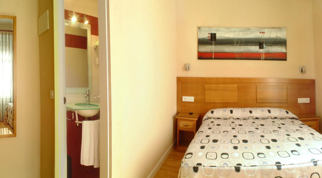 Santillan II Madrid Phòng bức ảnh